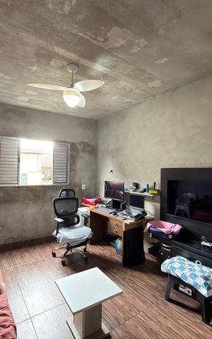 Casa à venda com 250m², 3 quartos e 1 vaga Casa à venda com 250m², 3 quartos e 1 vagaSala casa 2