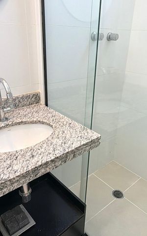 Apartamento à venda com 49m², 2 quartos e 1 vaga Apartamento à venda com 49m², 2 quartos e 1 vagaBanheiro da Suíte