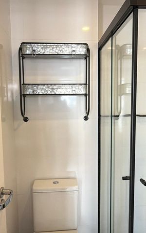 Apartamento à venda com 49m², 2 quartos e 1 vaga Apartamento à venda com 49m², 2 quartos e 1 vagaBanheiro