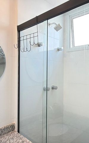 Apartamento à venda com 49m², 2 quartos e 1 vaga Apartamento à venda com 49m², 2 quartos e 1 vagaBanheiro da Suíte