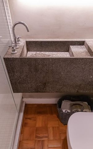 Apartamento para alugar com 94m², 2 quartos e 1 vaga Apartamento para alugar com 94m², 2 quartos e 1 vagaBanheiro