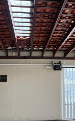 Casa à venda com 200m², 4 quartos e 3 vagas