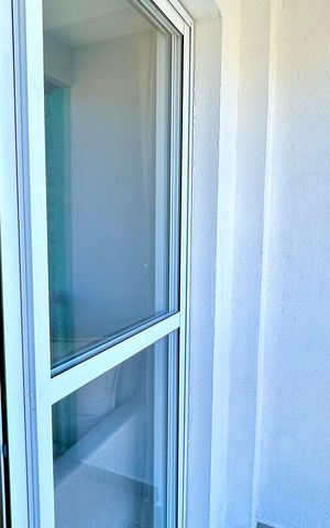 Apartamento à venda com 49m², 2 quartos e 1 vaga Apartamento à venda com 49m², 2 quartos e 1 vagaVaranda da Sala