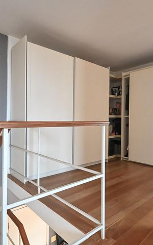 Apartamento à venda com 98m², 1 quarto e 2 vagasArmário da Suíte