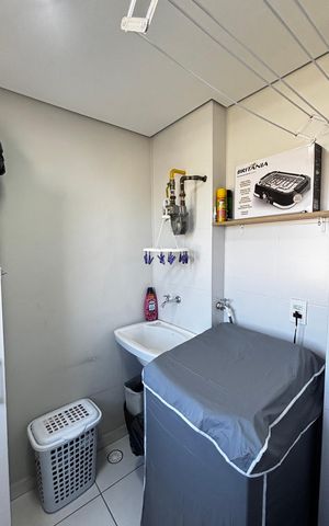 Apartamento à venda com 56m², 2 quartos e 1 vaga Apartamento à venda com 56m², 2 quartos e 1 vagaÁrea de Serviço