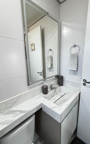 Apartamento à venda com 56m², 2 quartos e 1 vaga Apartamento à venda com 56m², 2 quartos e 1 vagaBanheiro