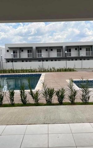 Casa de condomínio para alugar com 60m², 2 quartos e 1 vaga Casa de condomínio para alugar com 60m², 2 quartos e 1 vagaÁrea comum - Piscina