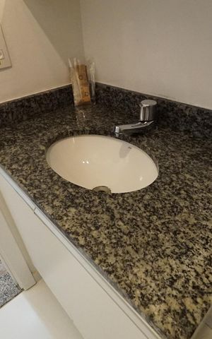 Studio à venda com 28m², 1 quarto e sem vagaBanheiro