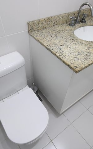 Apartamento à venda com 112m², 3 quartos e 2 vagasBanheiro social