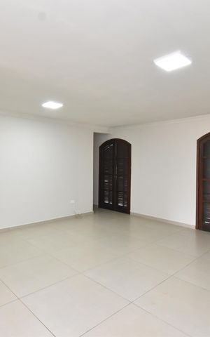 Apartamento para alugar com 170m², 3 quartos e 1 vagaSala
