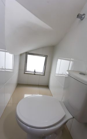 Casa para alugar com 217m², 4 quartos e 6 vagas Casa para alugar com 217m², 4 quartos e 6 vagasLavabo