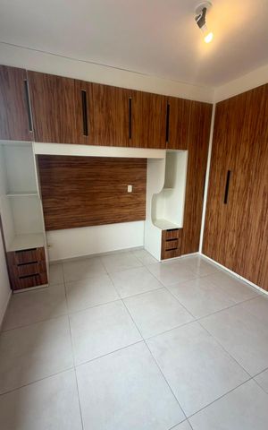 Apartamento à venda com 182m², 3 quartos e 2 vagas Apartamento à venda com 182m², 3 quartos e 2 vagasQuarto