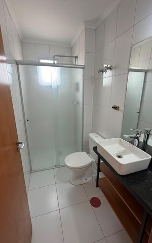 Apartamento à venda com 182m², 3 quartos e 2 vagas Apartamento à venda com 182m², 3 quartos e 2 vagasBanheiro