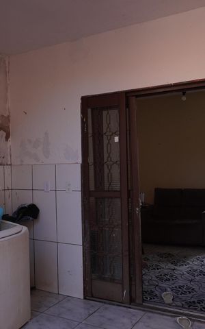 Casa para alugar com 40m², 2 quartos e 1 vagaSala