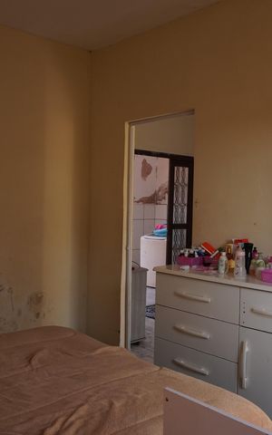 Casa para alugar com 40m², 2 quartos e 1 vagaQuarto 1