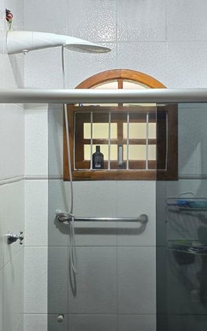Casa à venda com 300m², 6 quartos e 3 vagas