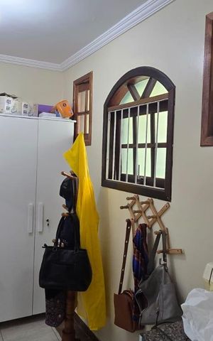 Casa à venda com 300m², 6 quartos e 3 vagas