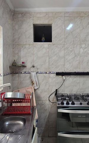 Casa à venda com 300m², 6 quartos e 3 vagas Casa à venda com 300m², 6 quartos e 3 vagasCozinha / Edícula