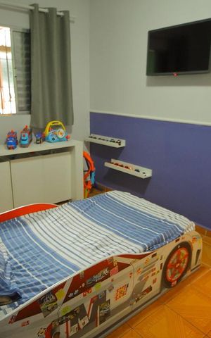 Casa para alugar com 151m², 3 quartos e 2 vagasQuarto 2