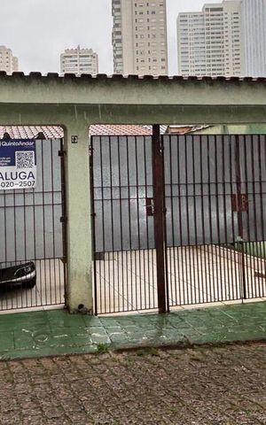 Casa para alugar com 151m², 3 quartos e 2 vagasFachada 
