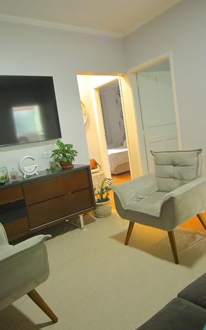 Casa para alugar com 151m², 3 quartos e 2 vagasSala