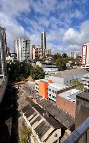 Apartamento à venda com 94m², 2 quartos e 1 vaga Apartamento à venda com 94m², 2 quartos e 1 vagaVista