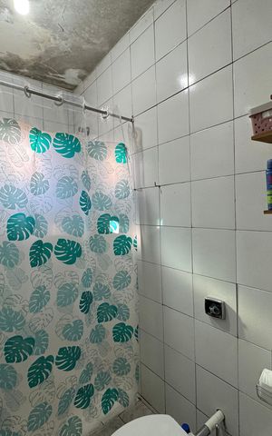 Casa à venda com 250m², 6 quartos e 1 vaga Casa à venda com 250m², 6 quartos e 1 vagaBanheiro - Casa 2