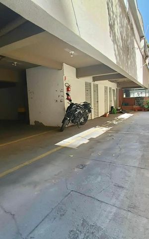 Apartamento à venda com 115m², 2 quartos e 3 vagas Apartamento à venda com 115m², 2 quartos e 3 vagasGaragem