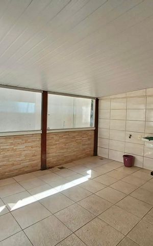 Apartamento à venda com 115m², 2 quartos e 3 vagas Apartamento à venda com 115m², 2 quartos e 3 vagasÁrea de Serviço