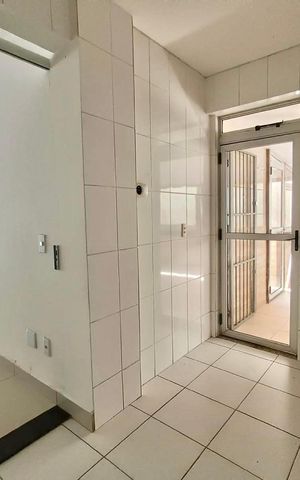 Apartamento à venda com 115m², 2 quartos e 3 vagas Apartamento à venda com 115m², 2 quartos e 3 vagasCozinha