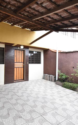Casa para alugar com 100m², 3 quartos e 1 vagaGaragem