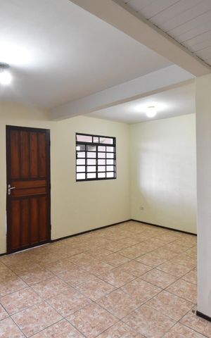 Casa para alugar com 100m², 3 quartos e 1 vagaSala