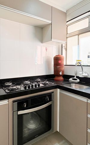 Apartamento para alugar com 65m², 2 quartos e 1 vaga Apartamento para alugar com 65m², 2 quartos e 1 vagaCozinha e Área de Serviço
