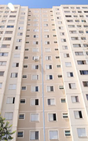 Apartamento à venda com 42m², 2 quartos e sem vagaÁrea comum - Prédio