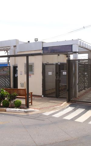 Apartamento à venda com 42m², 2 quartos e sem vagaÁrea comum - Portaria