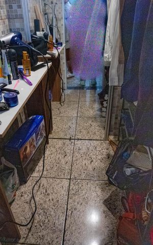 Casa à venda com 160m², 5 quartos e 1 vaga Casa à venda com 160m², 5 quartos e 1 vagaBanheiro Suíte
