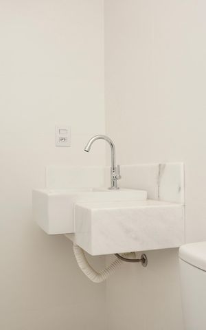 Apartamento à venda com 64m², 2 quartos e 2 vagasBanheiro Social