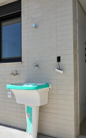 Apartamento à venda com 255m², 3 quartos e 2 vagasCozinha e Área de Serviço