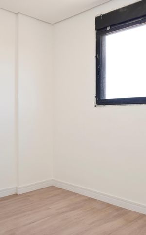 Apartamento à venda com 117m², 3 quartos e 2 vagas Apartamento à venda com 117m², 3 quartos e 2 vagasSuíte