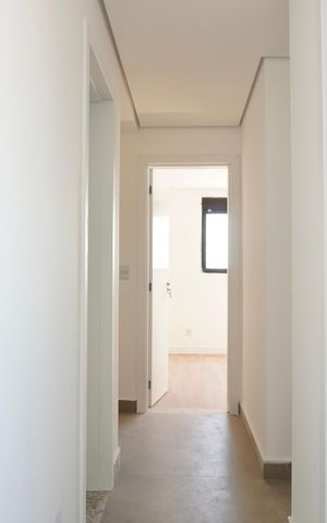 Apartamento à venda com 187m², 3 quartos e 2 vagasCorredor 