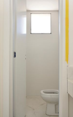 Apartamento à venda com 187m², 3 quartos e 2 vagasSuíte 2 - Banheiro 
