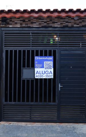 Casa para alugar com 100m², 3 quartos e 1 vagaPlaca GRANDE instalada no portão do imóvel, dia 11.09.2026 - Código da placa: JZYA-698