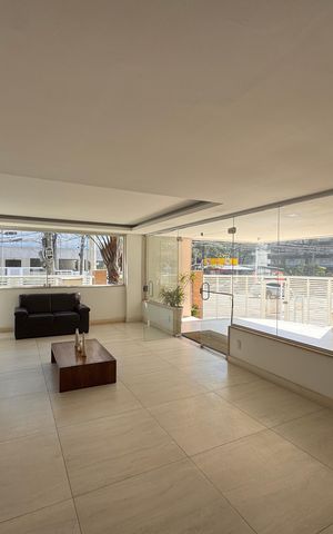 Apartamento à venda com 172m², 3 quartos e 3 vagas Apartamento à venda com 172m², 3 quartos e 3 vagasÁrea comum