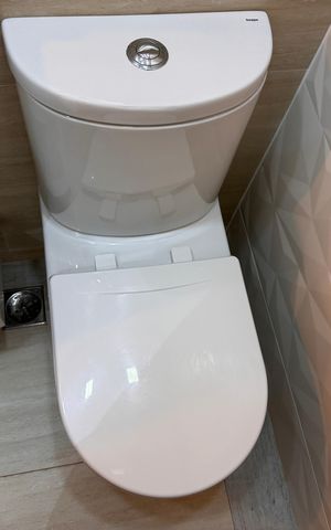 Apartamento à venda com 172m², 3 quartos e 3 vagas Apartamento à venda com 172m², 3 quartos e 3 vagasLavabo
