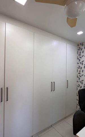 Apartamento à venda com 172m², 3 quartos e 3 vagas Apartamento à venda com 172m², 3 quartos e 3 vagasCozinha e Área de Serviço - Quarto