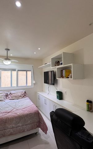 Apartamento à venda com 172m², 3 quartos e 3 vagas Apartamento à venda com 172m², 3 quartos e 3 vagasSuíte 1