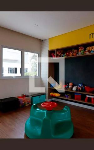 Apartamento para alugar com 37m², 2 quartos e sem vaga Apartamento para alugar com 37m², 2 quartos e sem vagaÁrea comum - brnquedoteca