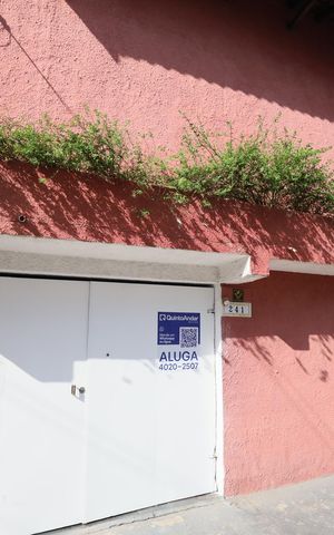 Casa para alugar com 45m², 1 quarto e sem vagaFachada