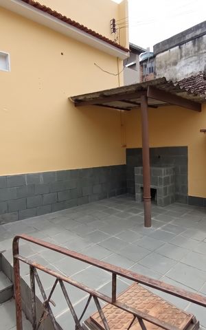 Casa para alugar com 40m², 1 quarto e sem vaga