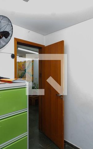 Casa para alugar com 200m², 4 quartos e 5 vagas